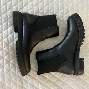 Madewell, The Bradley Chelsea Black Boots